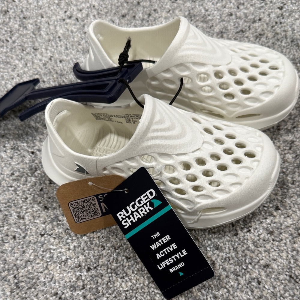 Rugged Shark Kids white Water Shoes - Picture 8 of 10